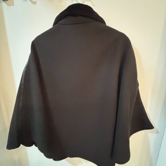 NWT BCBG Black Women's Cape Coat - Picture 9 of 9